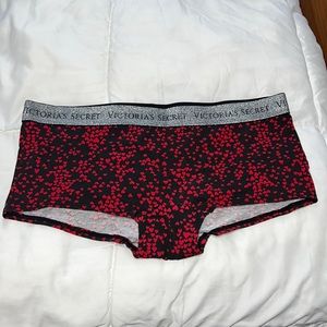 NWT Victoria’s Secret Valentine’s Collection Shortie Size Medium